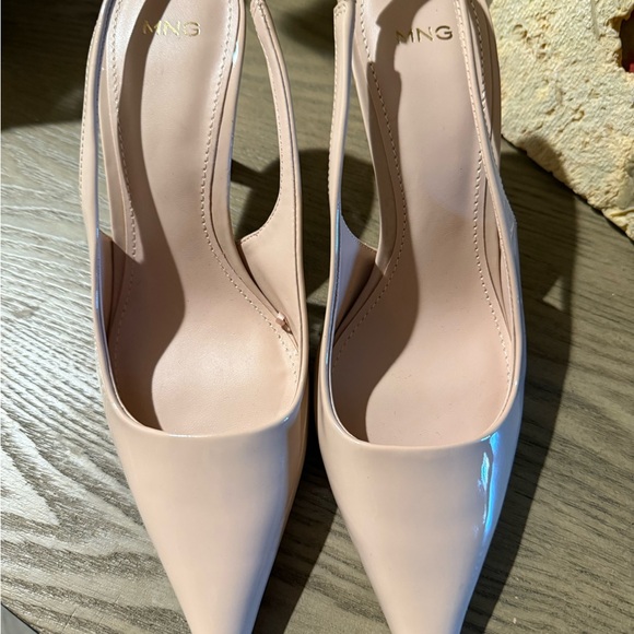 Mango taupe Heels Elegant Design size  36 worn once - Picture 2 of 5